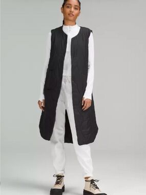 lululemon athletica Long Quilted Sleeveless Vest in Black